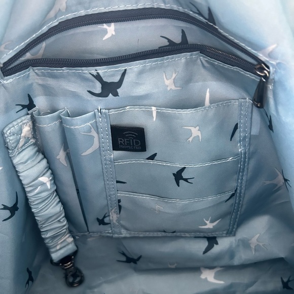 Lug Aviator in Metallic Indigo - Picture 8 of 11